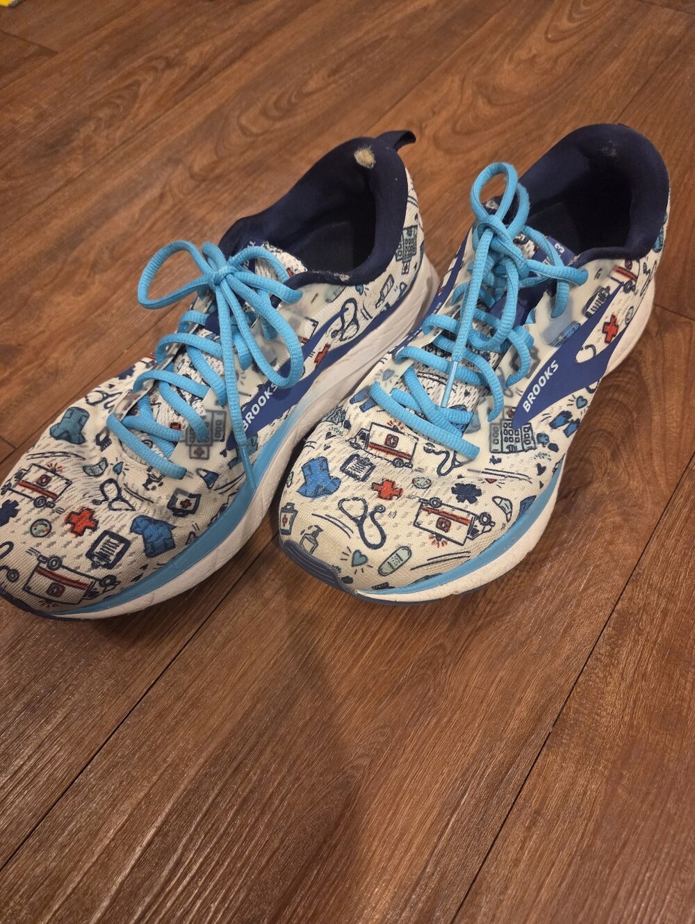 Women’s Brooks Trace running shoes Nurse